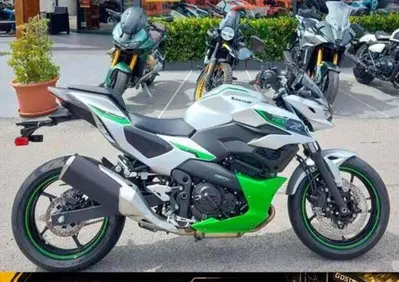 Kawasaki Z7 Hybrid (2024 - 26) - Annuncio 9791378