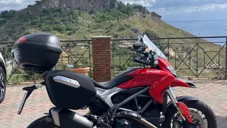 Ducati Hyperstrada 939 (2016 - 18) usata