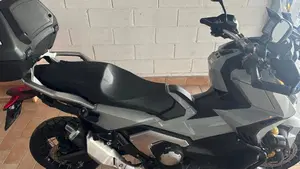 Honda X-ADV 750 DCT Travel (2021 - 24)  (8)