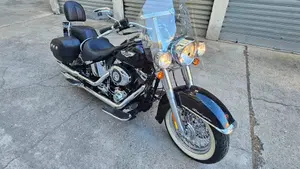 Harley-Davidson 1690 Deluxe ABS (2011 - 16) - FLSTN 