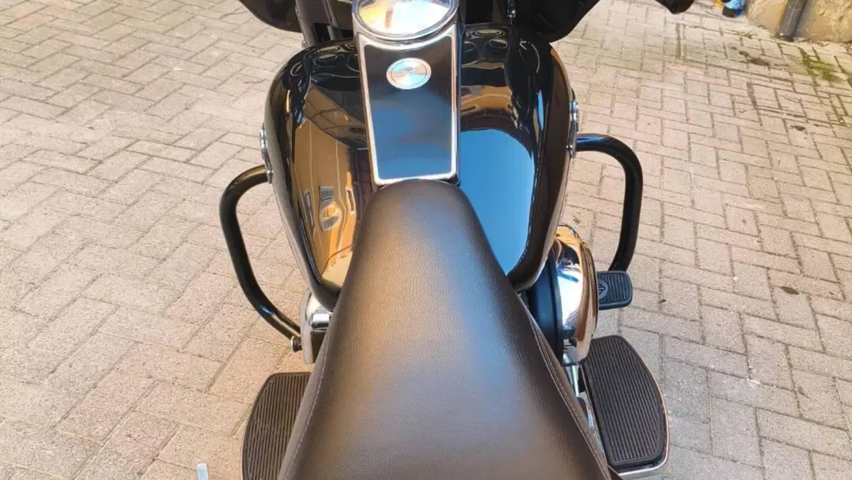Harley-Davidson 1450 Electra Glide Classic (2002) - FLHTC  (2)