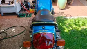 Suzuki   (4)
