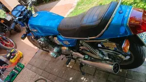 Suzuki   (9)