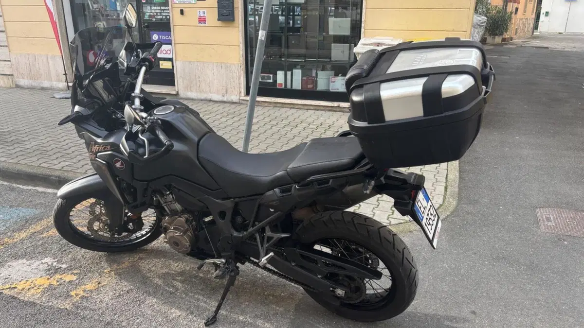 Honda Africa Twin CRF 1000L ABS (2016 - 17)  (2)