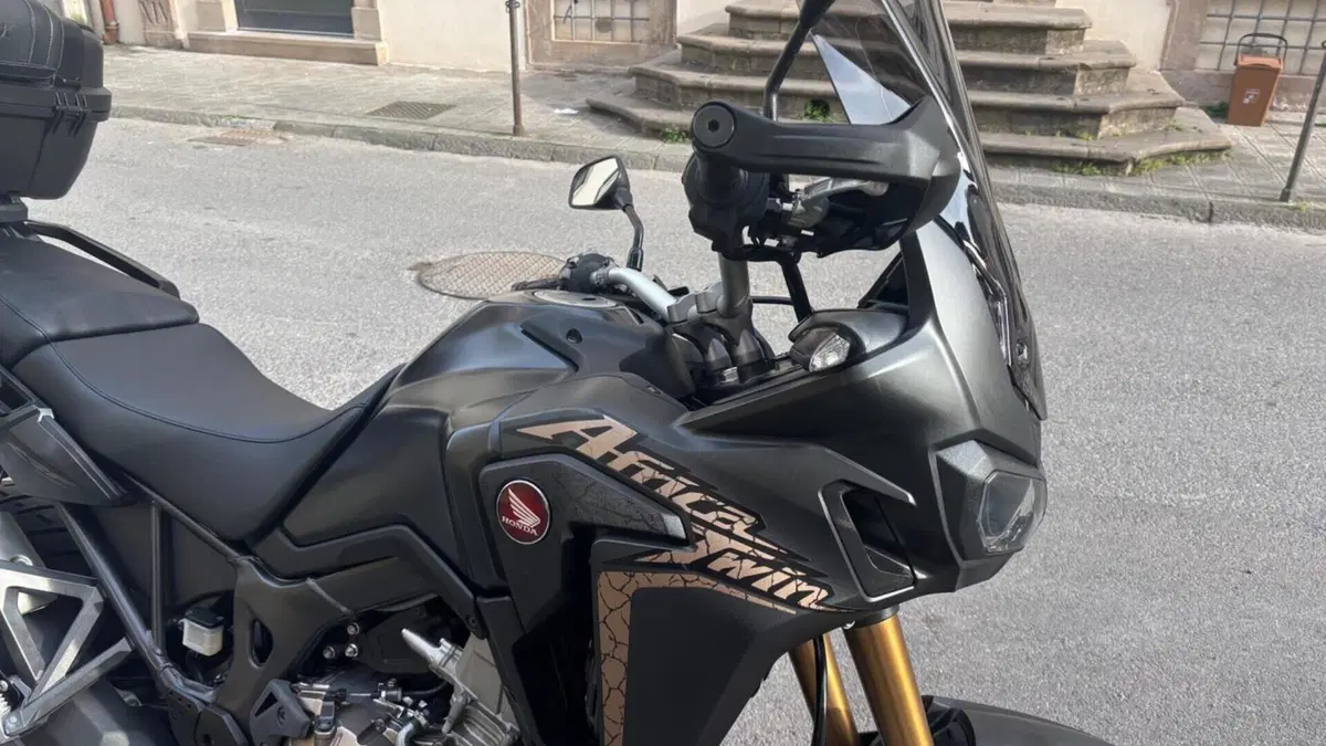 Honda Africa Twin CRF 1000L ABS (2016 - 17)  (4)