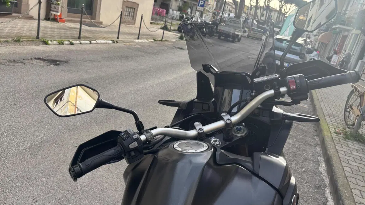 Honda Africa Twin CRF 1000L ABS (2016 - 17)  (6)