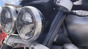 Triumph Rocket 3 R (2021 - 24)  (2)
