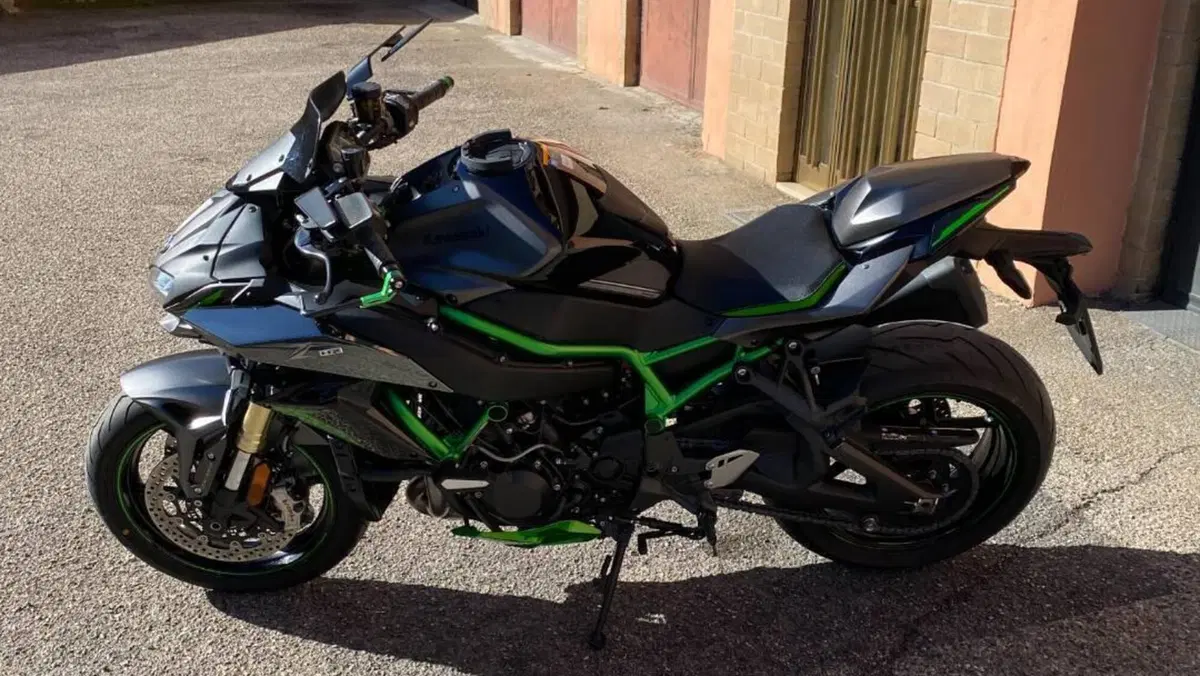 Kawasaki Z H2 SE (2025 - 26)  (2)