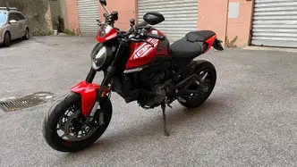 Ducati Monster 937 + (2021 - 25) usata