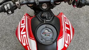 Ducati Monster 937 + (2021 - 25)  (5)
