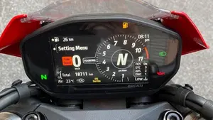 Ducati Monster 937 + (2021 - 25)  (6)