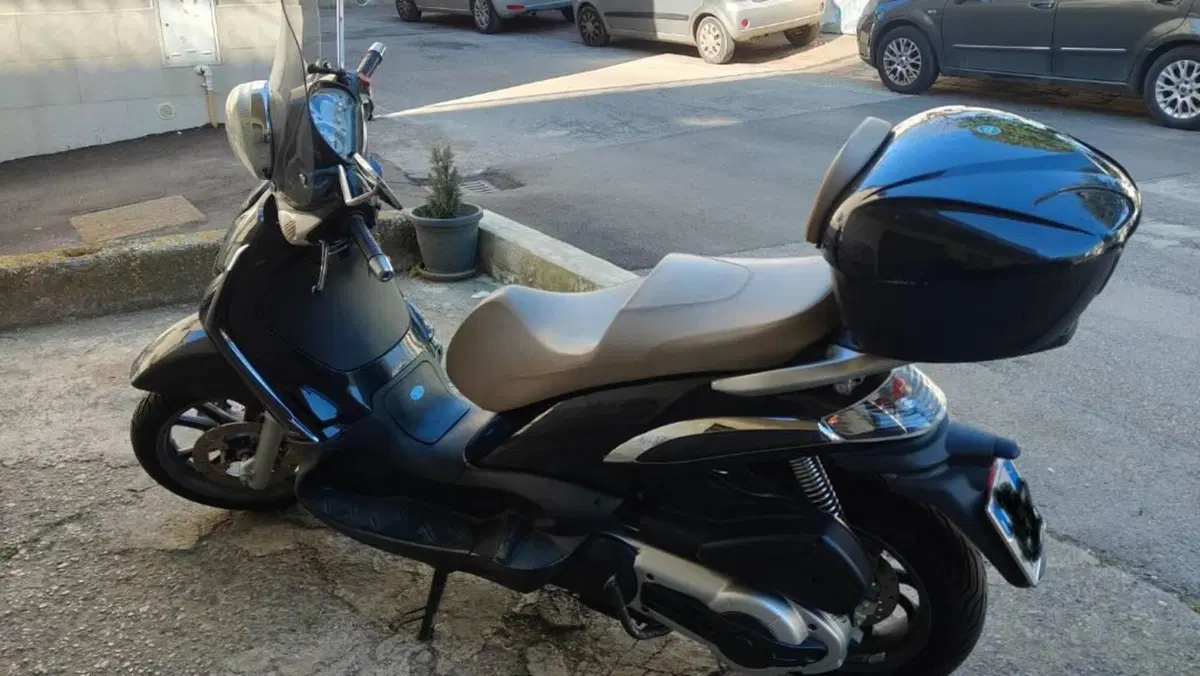 Piaggio Beverly 400 i.e. (2006 - 10) 
