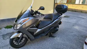 Honda Forza 300 ABS (2013 - 17)  (2)