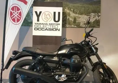Moto Guzzi V7 Stone (2021 - 24) - Annuncio 10029011