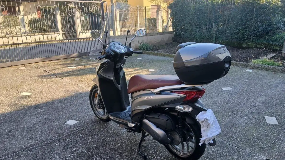 Kymco People 125i One (2016 - 20)  (3)