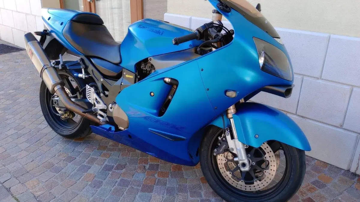 Kawasaki Ninja 1200 ZX-12R (2000 - 06) 