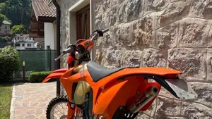 KTM 125 EXC (2012)  (3)