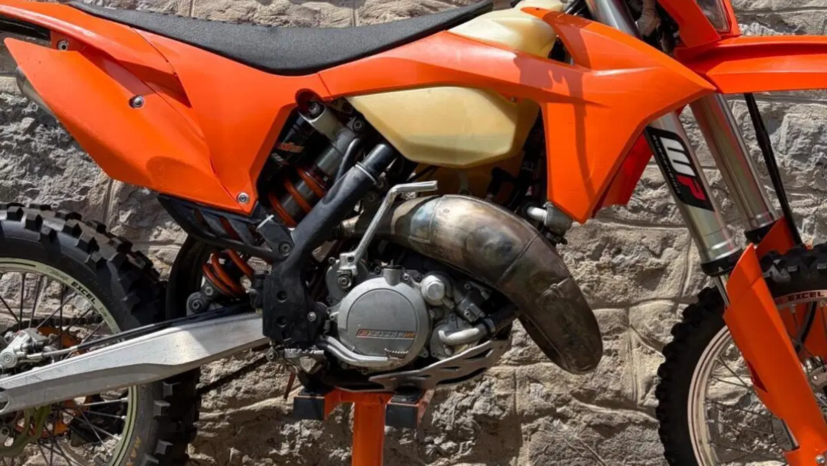KTM 125 EXC (2012)  (7)