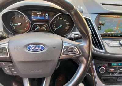 Ford C-Max 1.6 120CV GPL Titanium (11)