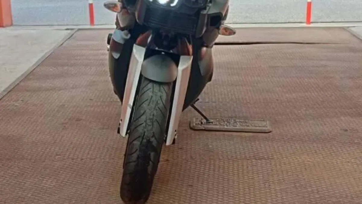 Bmw K 1200 R  (7)