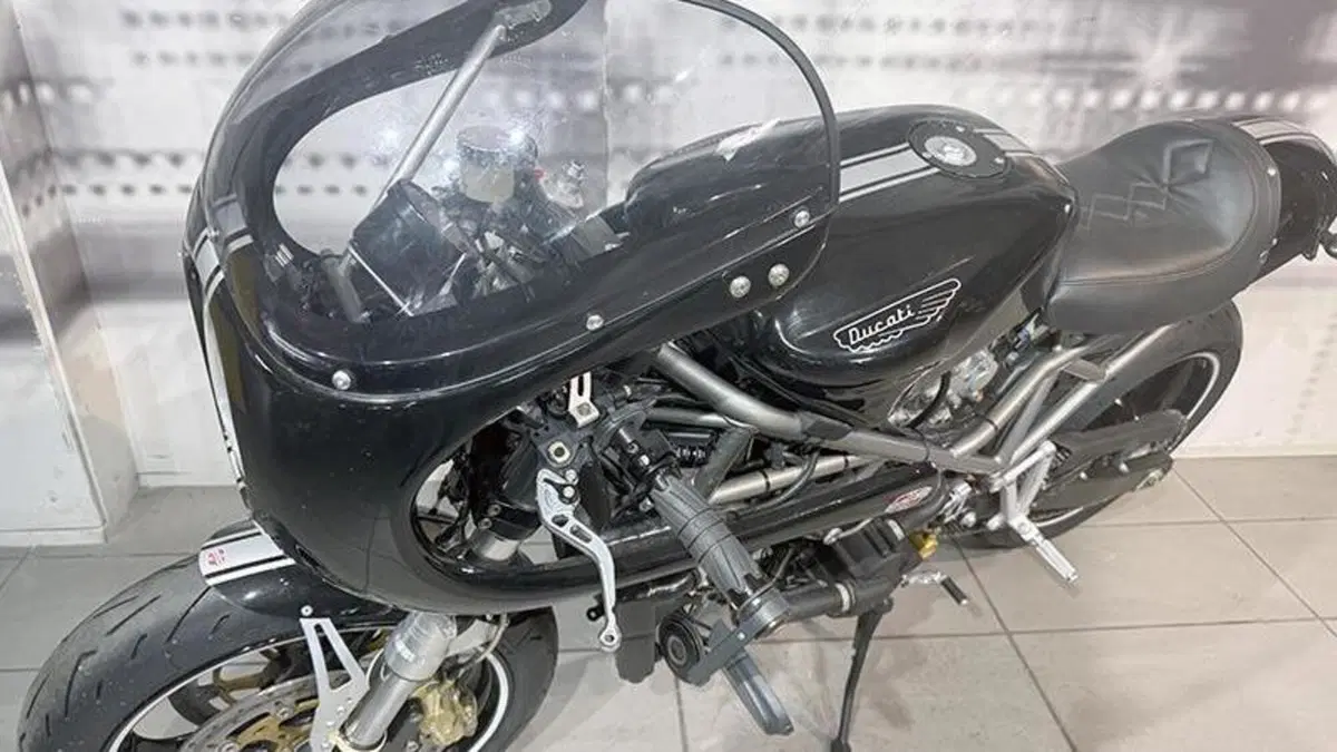 Ducati ST4 (1999 - 02)  (4)