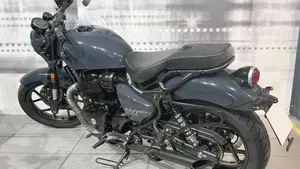 Royal Enfield Shotgun 650 (2024 - 26)  (2)