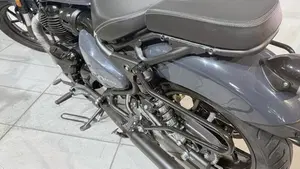 Royal Enfield Shotgun 650 (2024 - 26)  (3)
