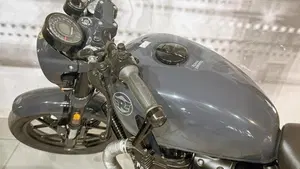 Royal Enfield Shotgun 650 (2024 - 26)  (9)
