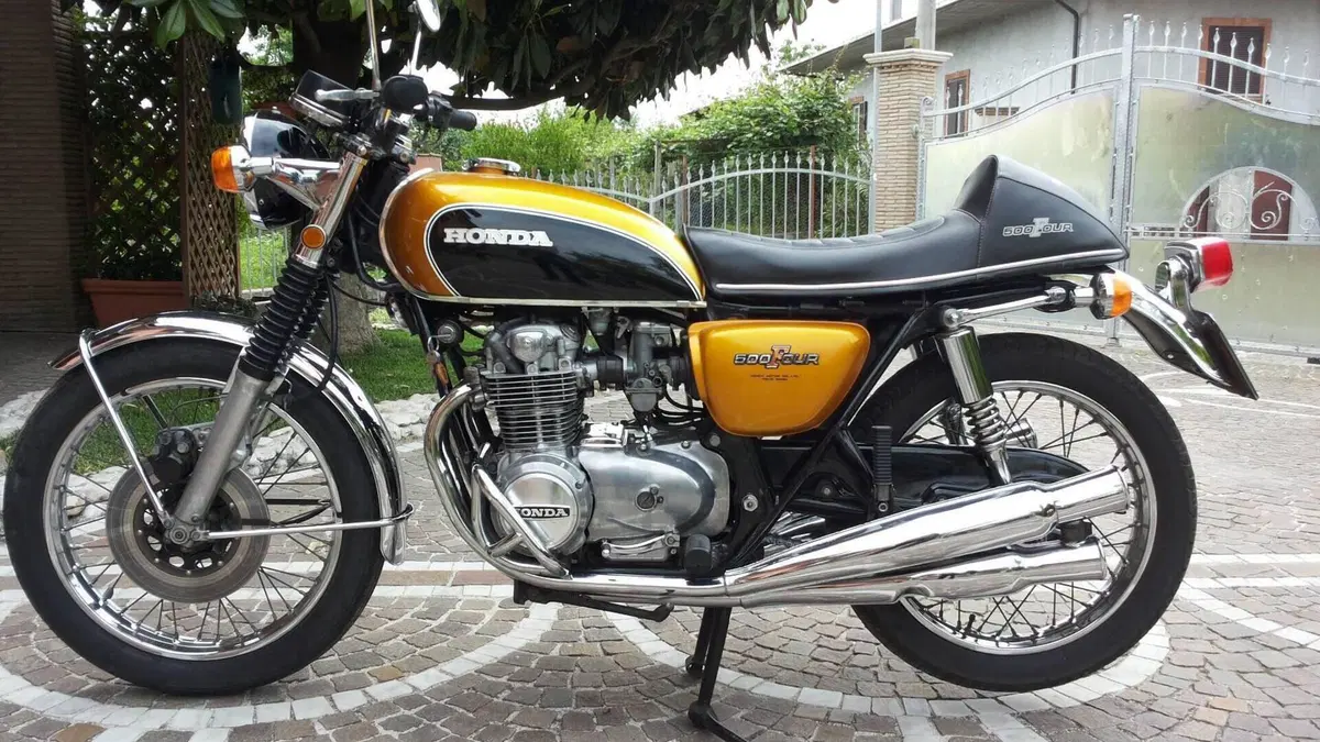 Honda  