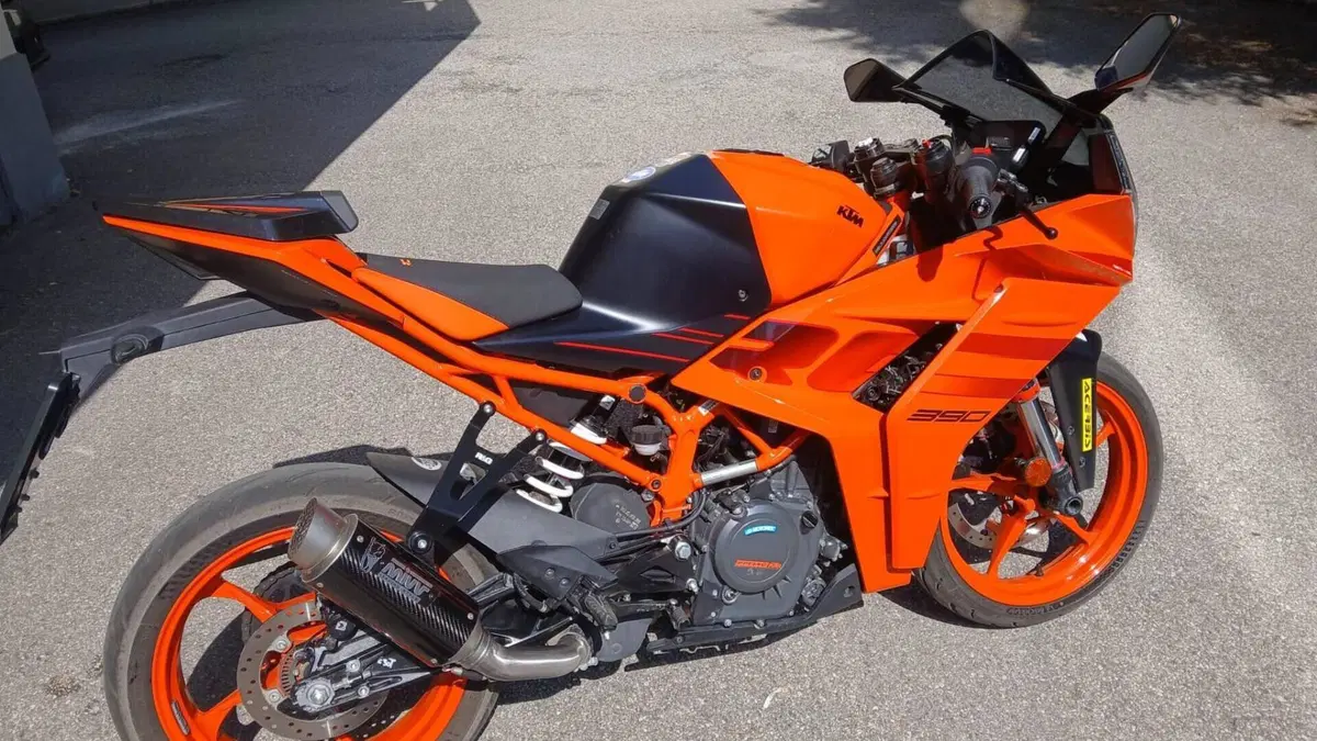 KTM RC 390 (2022 - 26)  (6)
