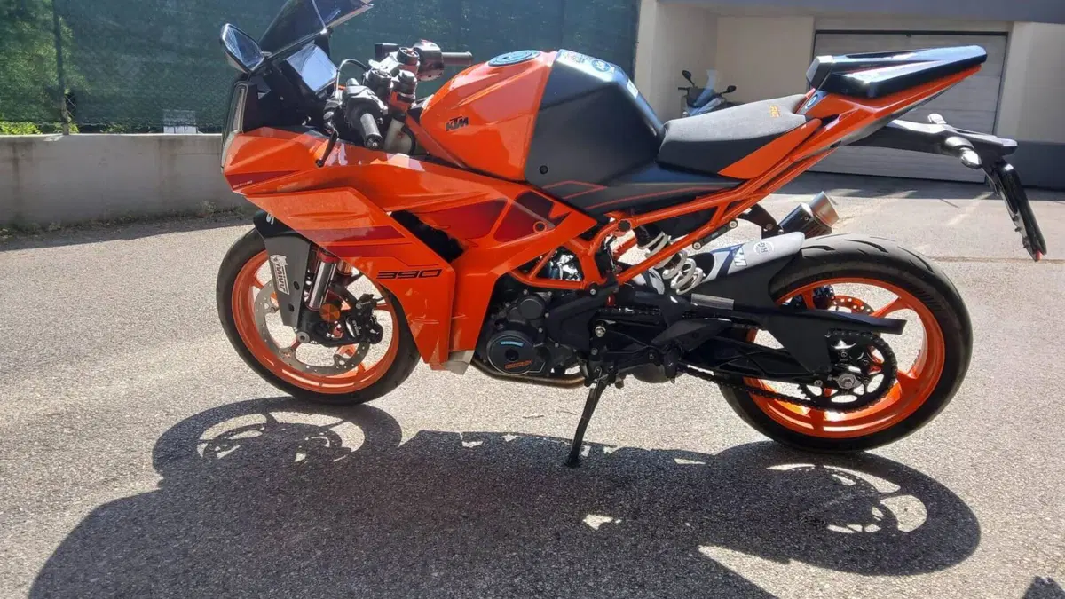 KTM RC 390 (2022 - 26)  (7)