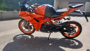 KTM RC 390 (2022 - 26)  (7)