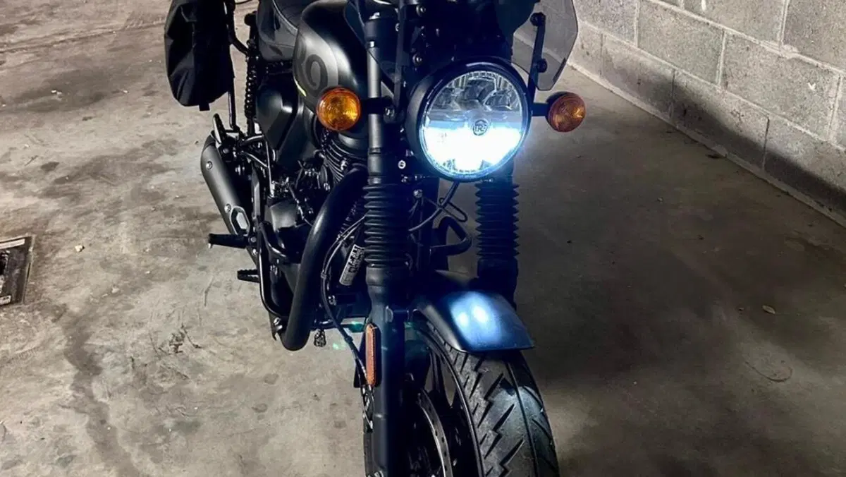 Royal Enfield HNTR 350 (2022 - 26)  (2)