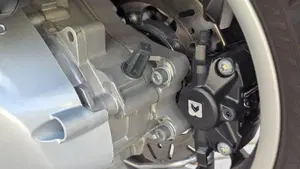 Vespa GTS 300 Super (2023 - 24)  (6)