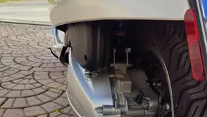 Vespa GTS 300 Super (2023 - 24)  (7)