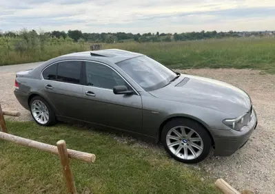 BMW Serie 7 745i cat usata