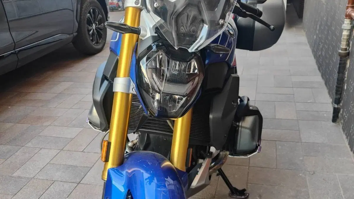Bmw R 1250 R (2021 - 25)  (5)