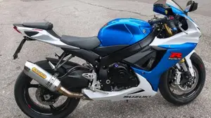 Suzuki GSX R 750 (2011 - 17)  (2)