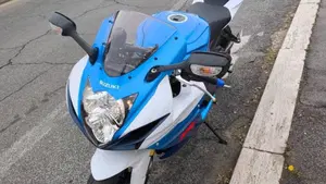 Suzuki GSX R 750 (2011 - 17)  (4)