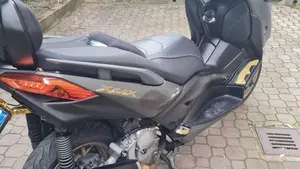 Yamaha X-Max 125 Tech Max (2020)  (3)