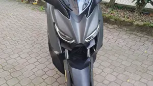 Yamaha X-Max 125 Tech Max (2020)  (4)