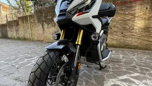 Honda X-ADV 750 DCT Gravel (2021 - 24)  (9)