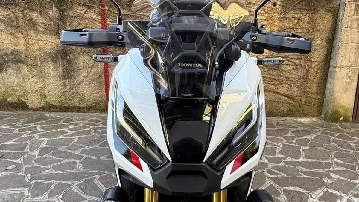 Honda X-ADV 750 DCT Gravel (2021 - 24)  (11)