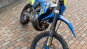 Tm Moto MX 300 (2012)  (11)