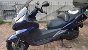 Honda Silver Wing 400 (2006 - 09) 