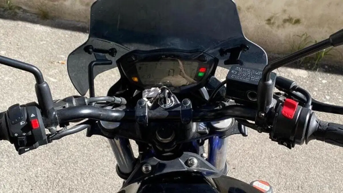 Suzuki SV650 (2021 - 24)  (8)