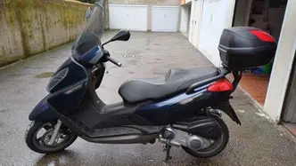 Piaggio X7 250 (2007 - 12) usata