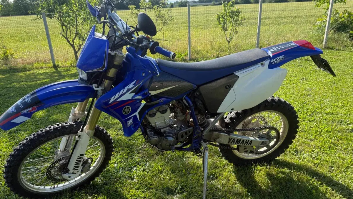 Yamaha WR 250 F (2005)  (2)
