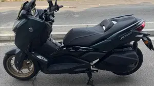 Yamaha X-Max 300 Tech Max (2021 - 24) 