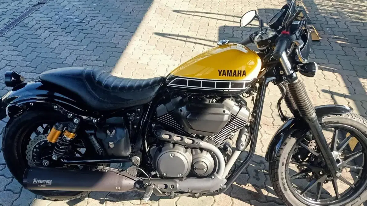 Yamaha XV 950 ABS Racer 60th Anniversary (2015 - 17)  (5)